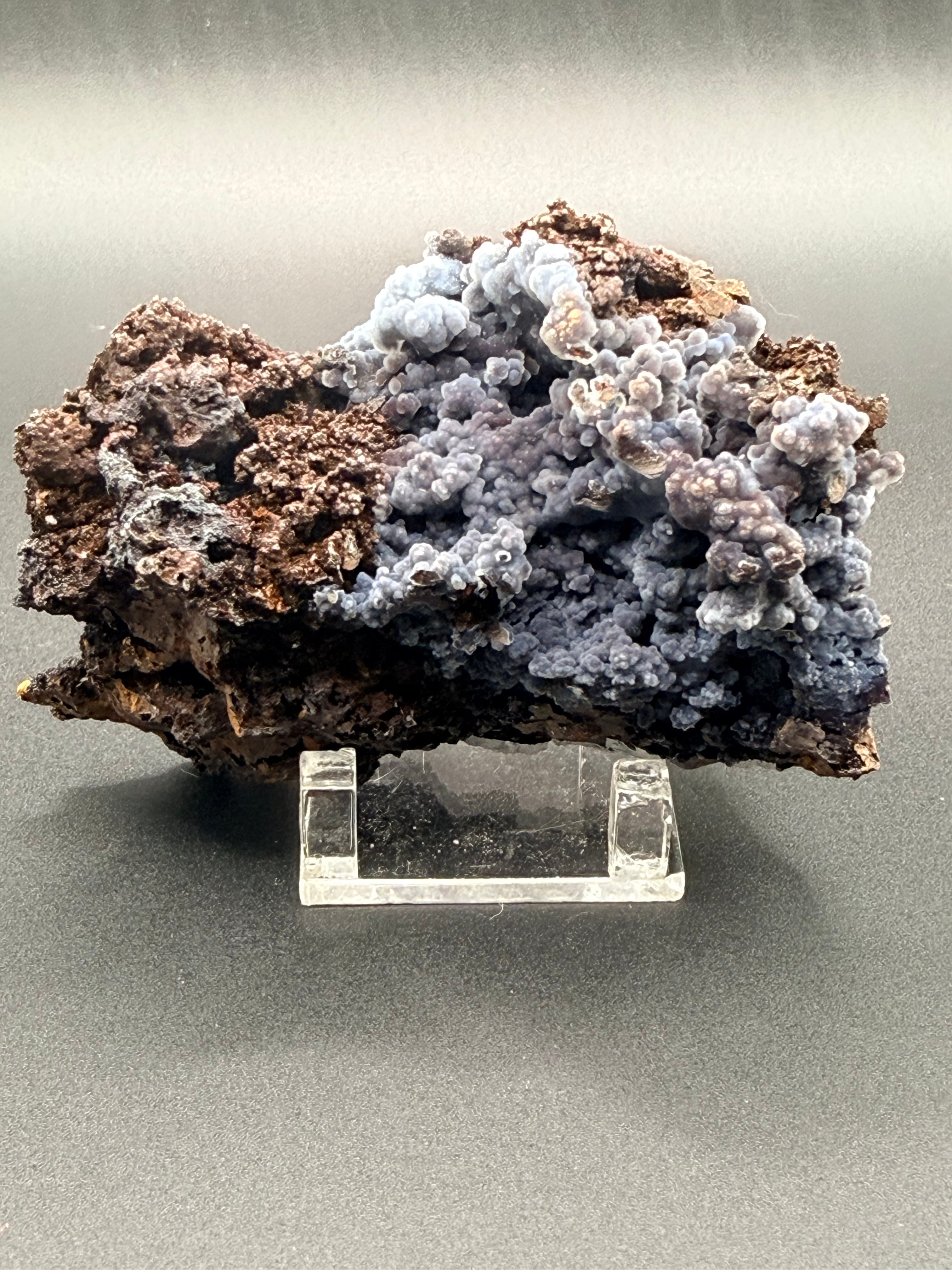 Chalcedony and Aragonite on Goethite #3